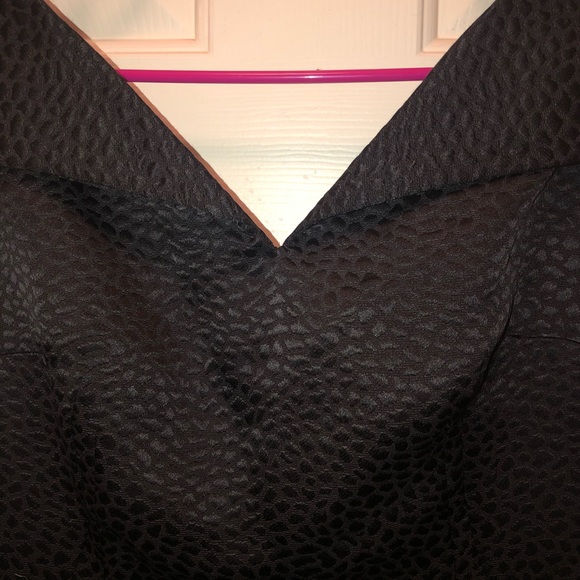 Designer black dress - Picture 2 of 4